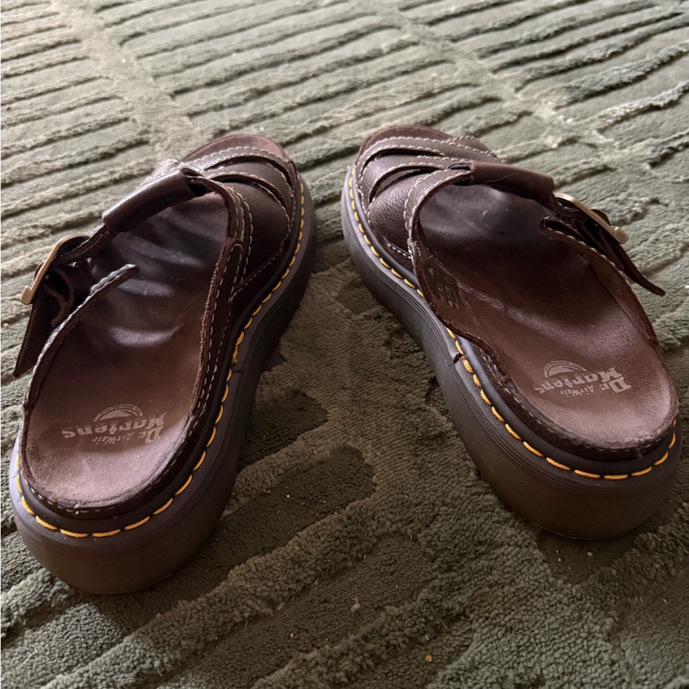 Dr. Marten Maxxy Sandal - Picture 3 of 5